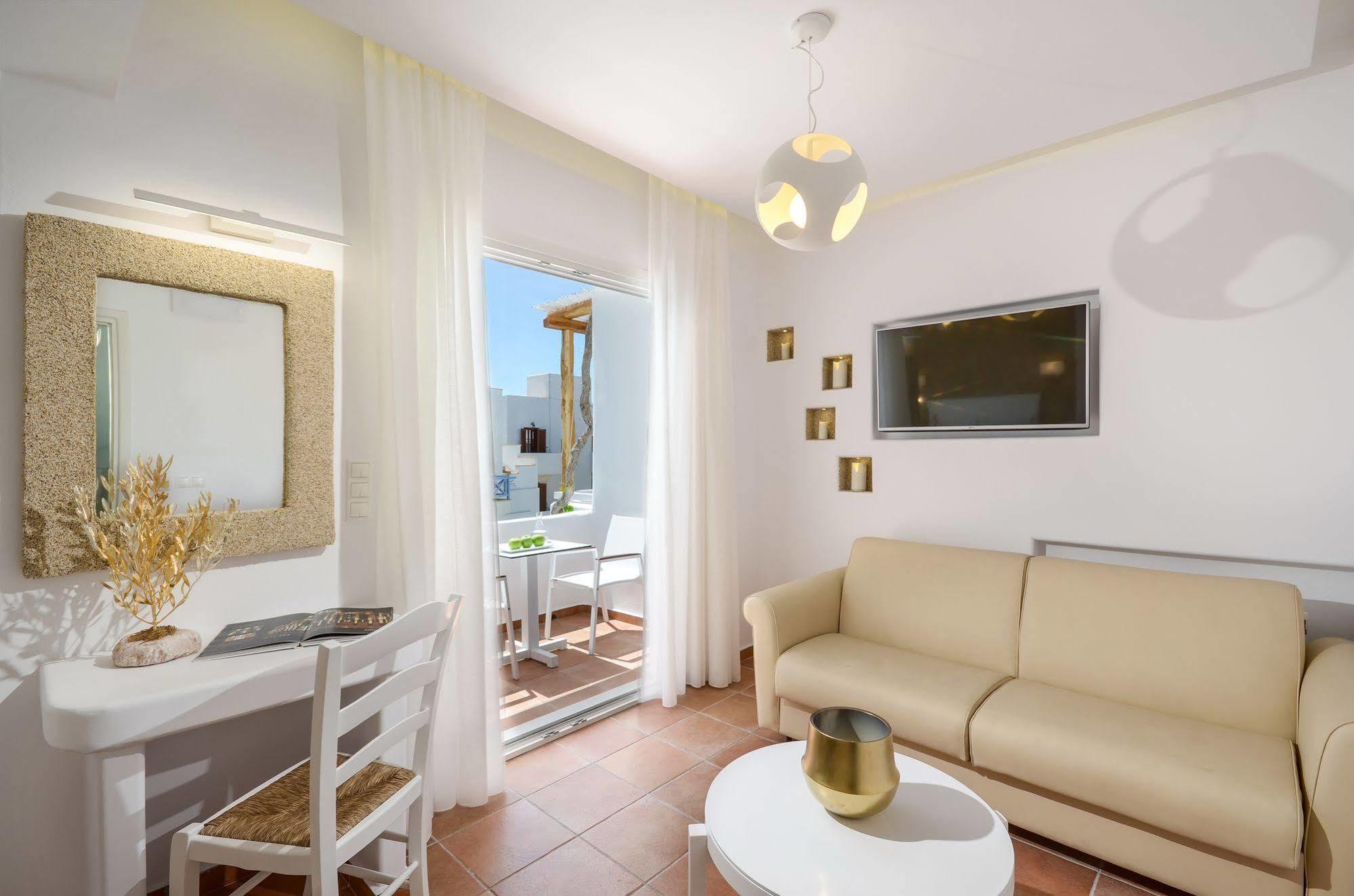 阿德里安尼酒店 Naxos City 外观 照片
