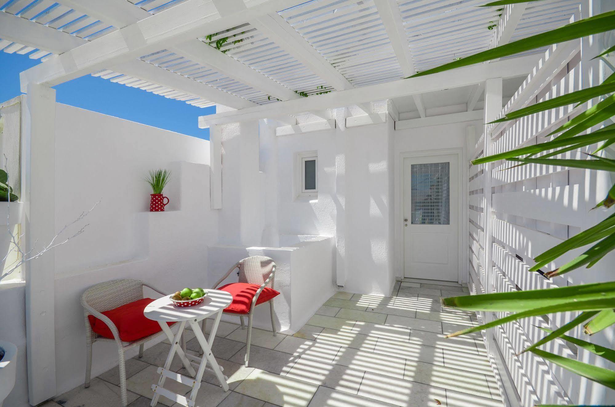 阿德里安尼酒店 Naxos City 外观 照片